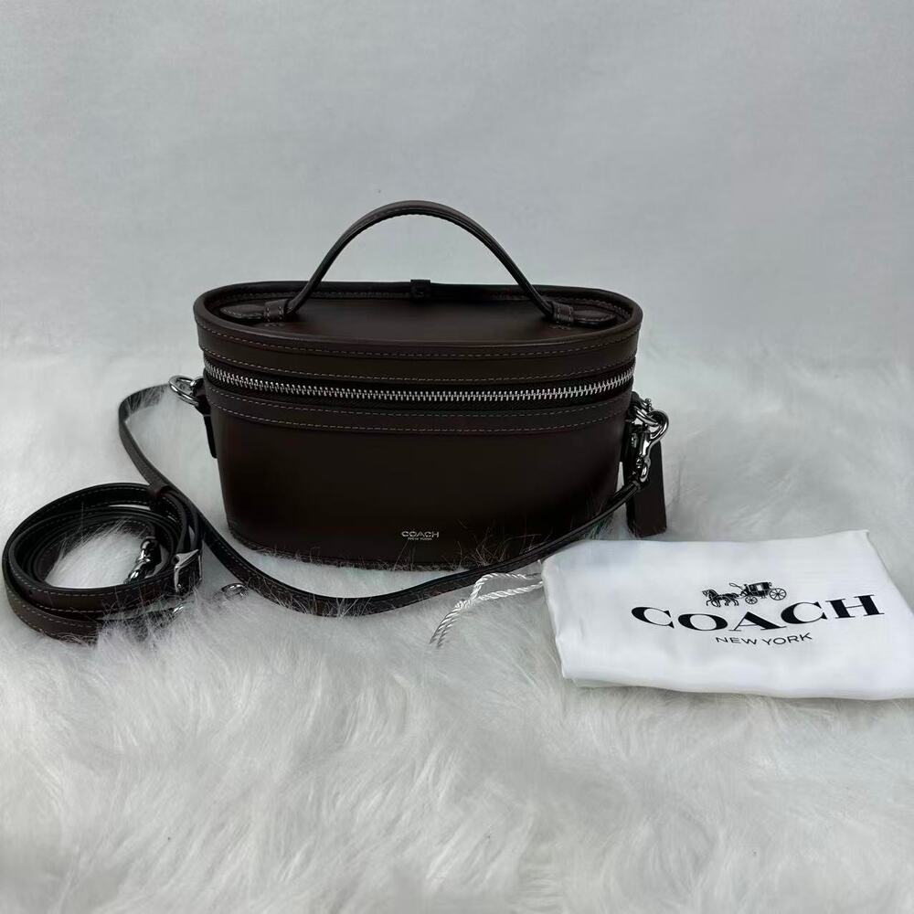 Coach Trail Bag Crossbody CBG93 Maple Silver brown Glovetanned leather NWT